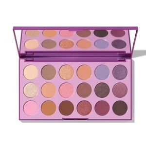 Morphe 18F Talkin' Flirty Artistry Palette makeup eyeshadow eyes